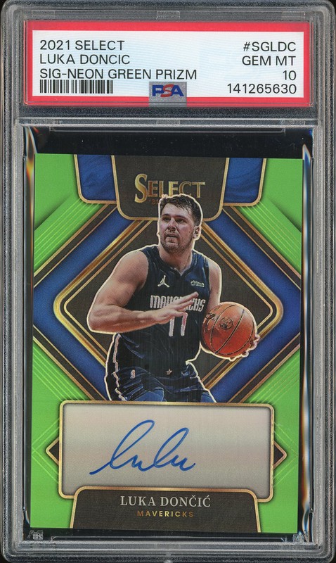 2021-22 Select Signatures Luka Dončić #SG-LDC Neon Green Prizm Autograph /99 PSA 10
